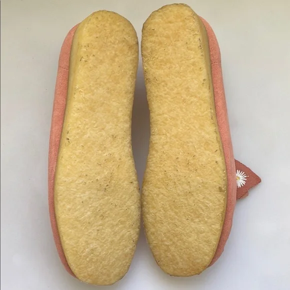 WALLABEE CLARKS ORIGINALS BLUSH PINK SUEDE SHOES - Picture 9 of 12